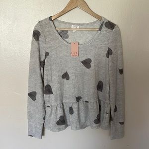 NWT Cozie Pink Rose Hearts Top. Large